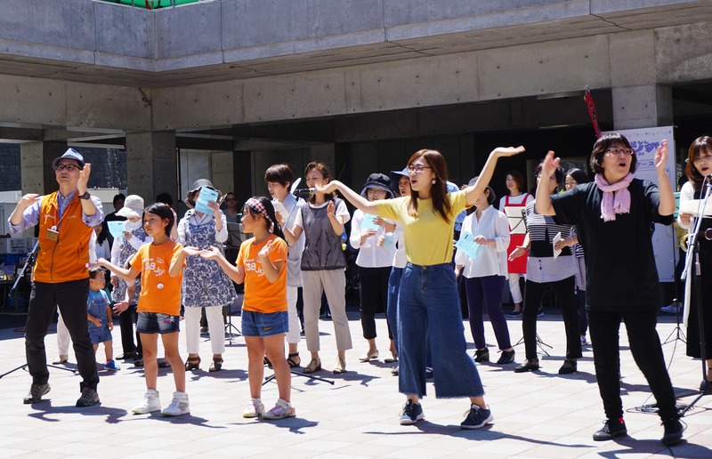 みんなで恋ダンス