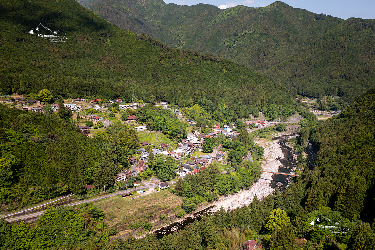 960px-JRE-Koumi-line-